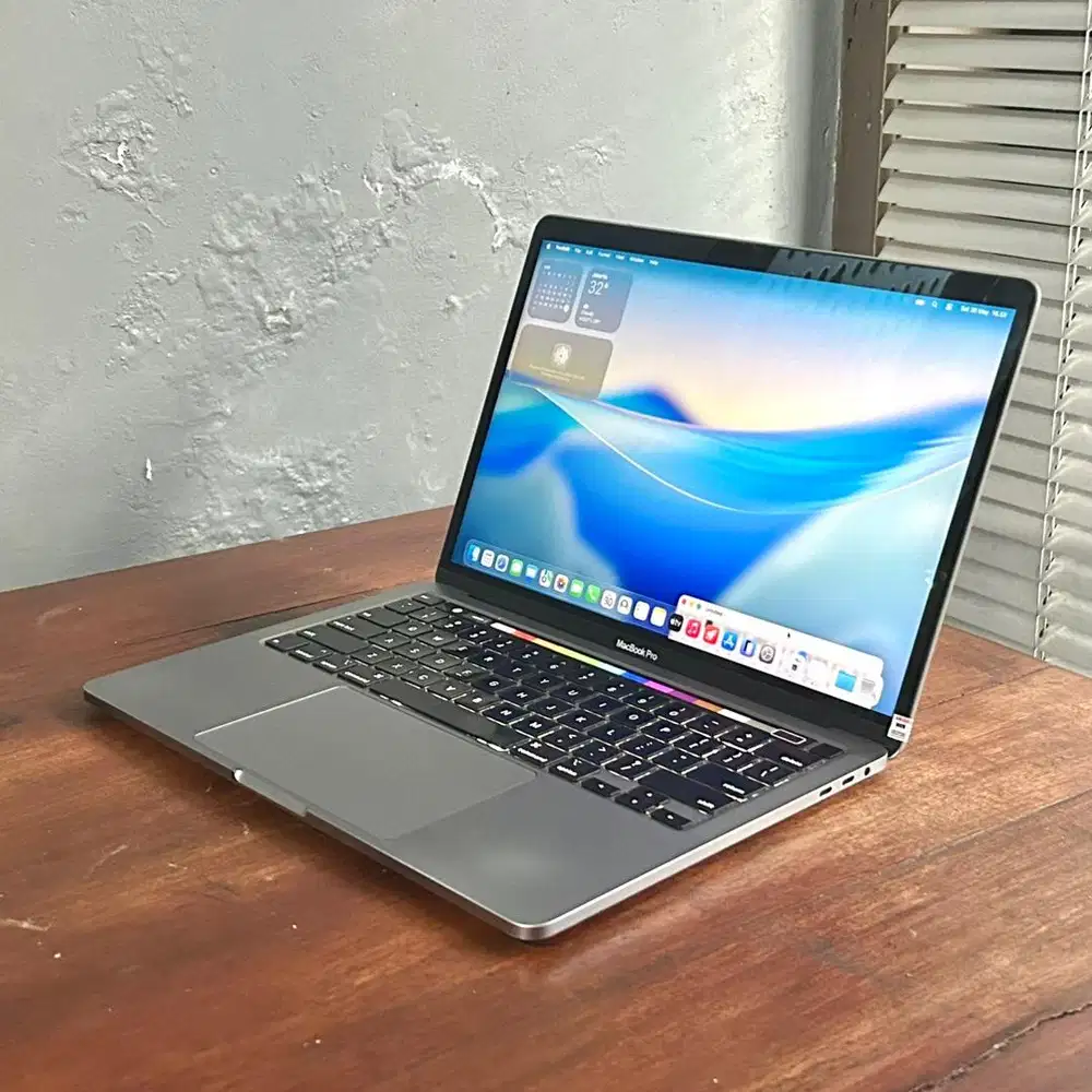 MacBook Pro 2020 Touchbar 16/1TB
