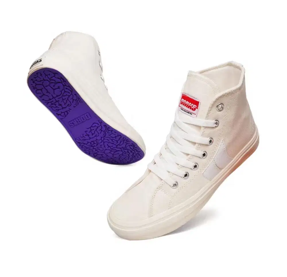 Sepatu dorks high putih