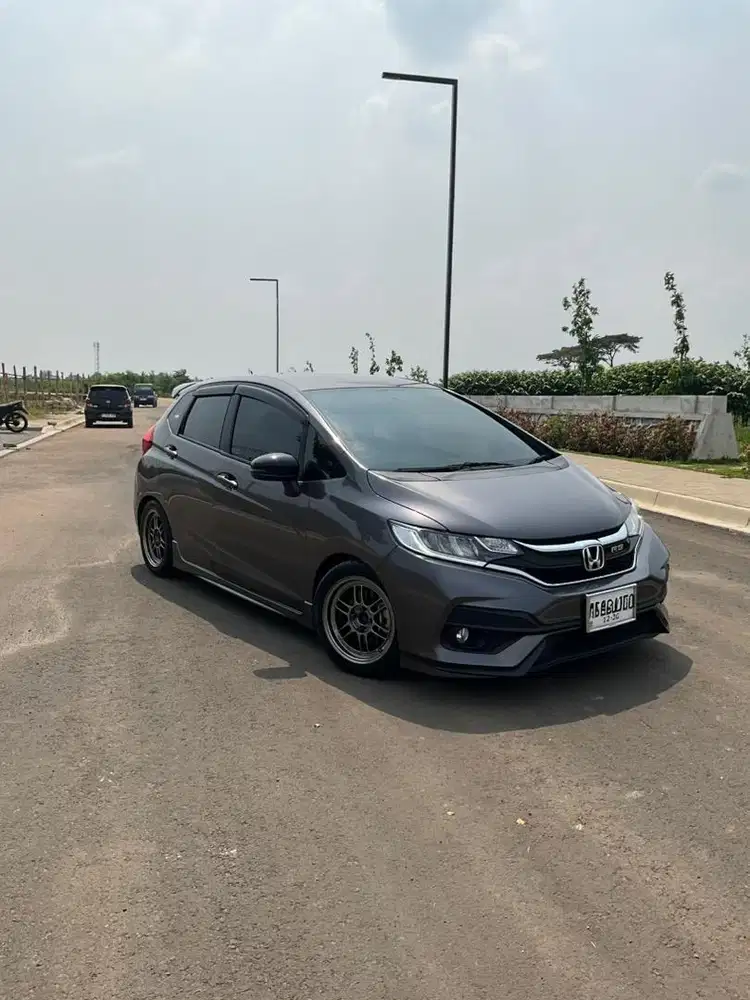Honda Jazz RS MT 2020 Grey LOW KM (Last Edition/Rare Item)