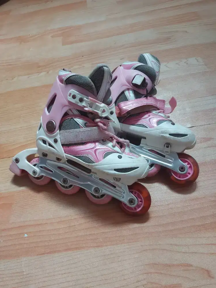 Sepatu Roda anak