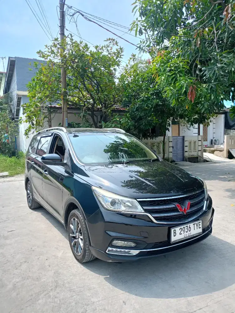 Wuling Cortez 1.8 AMT (4X2) METIC 2018