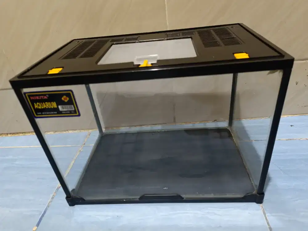 Aquarium nikita tutup uk M 36 x 22 x 26 barter tukar tambah hewan
