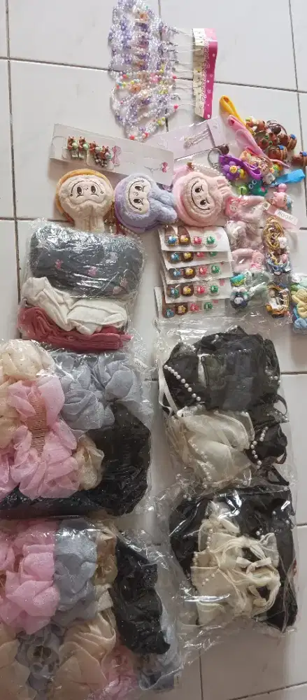 Pernak pernik Jedai,ganci,jepit,gantungan hp,dompet koin,kalung anak