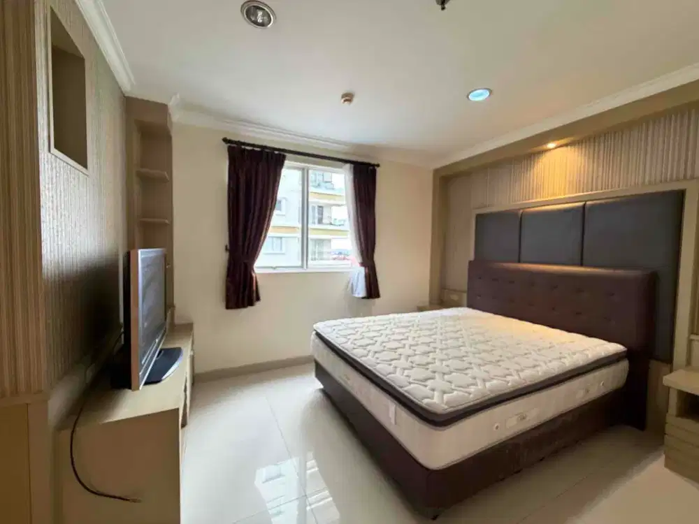 SEWA CEPAT Apartemen Mediterania Lagoon Residences Kemayoran Furnish Private lift Siap huni