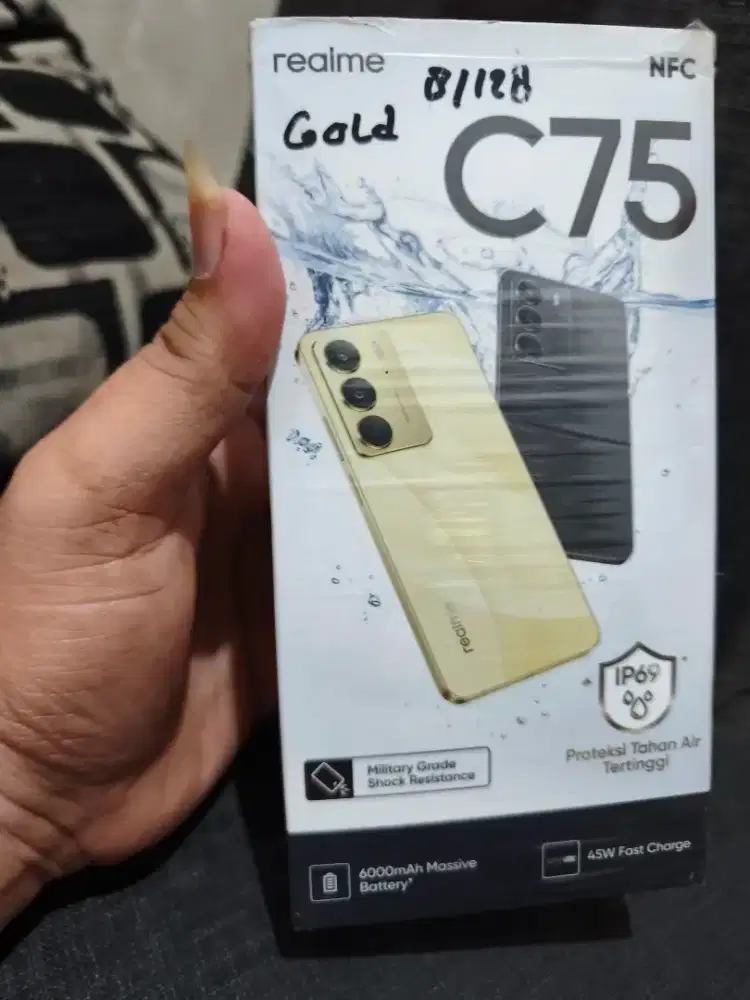 Jual HP Real me C75 8/128