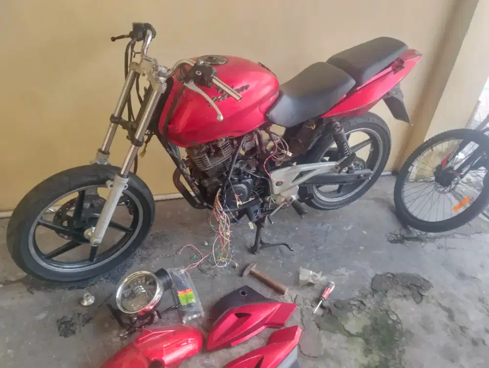 Jual motor Pulsar 180cc