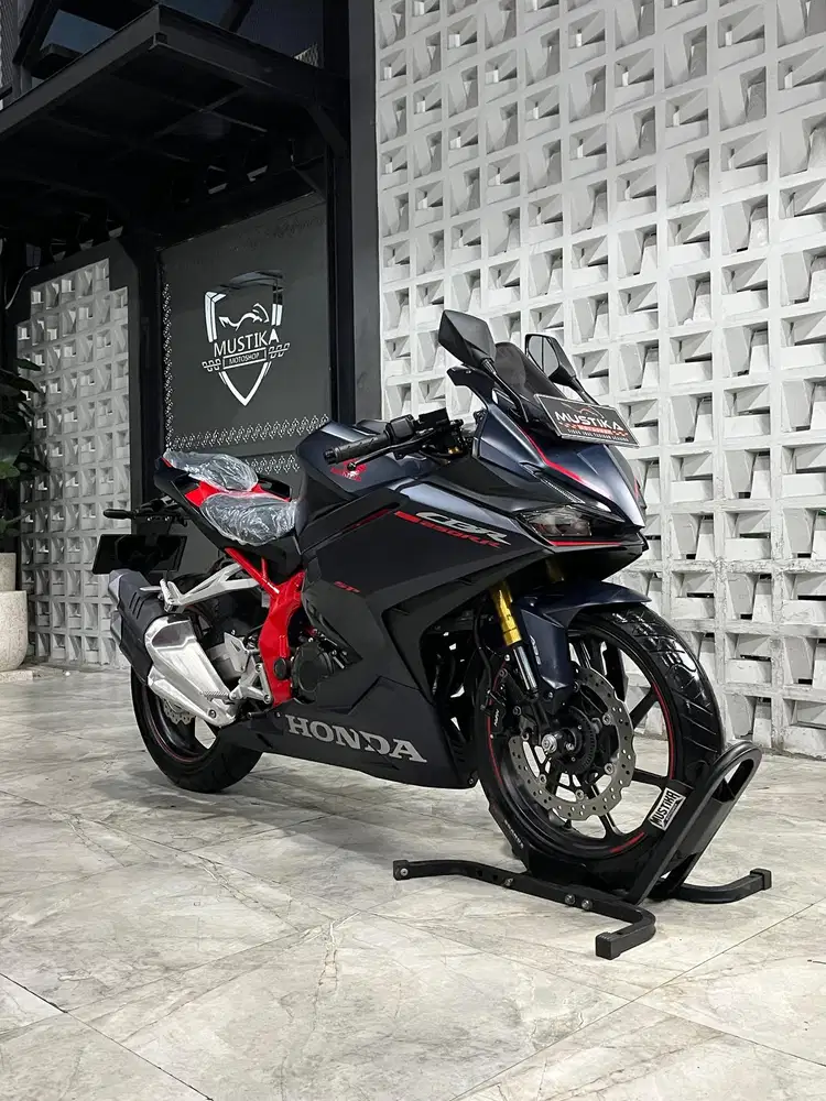 Terbatas OdO 8RB!!Honda CBR 250 ABS SP ABS th 2022 - Ayu Mustika