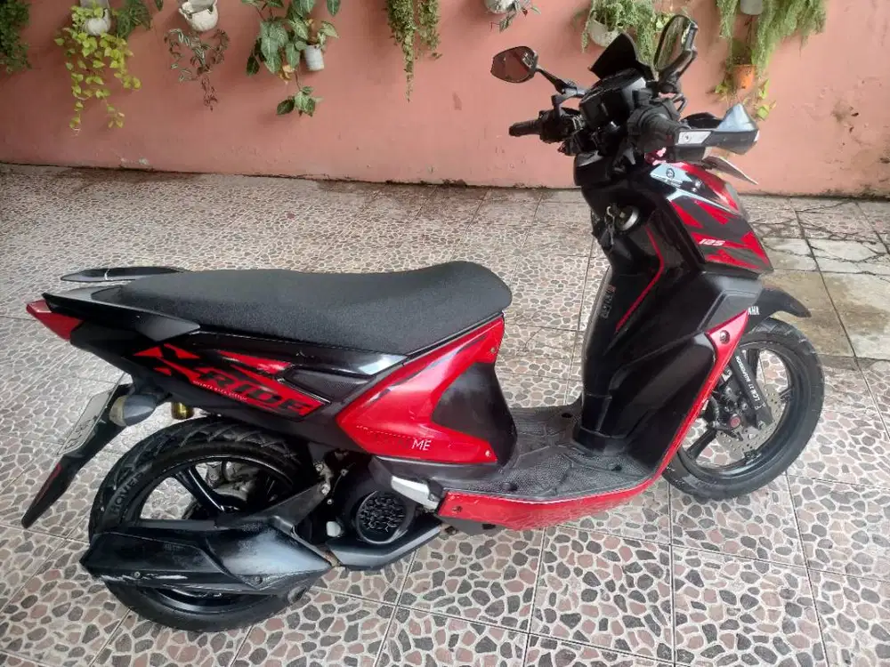 Yamaha X-Ride 125