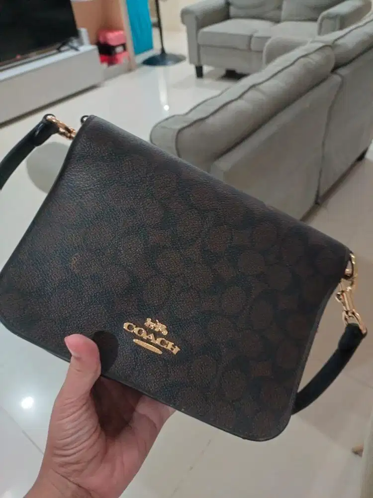 Preloved tas coach