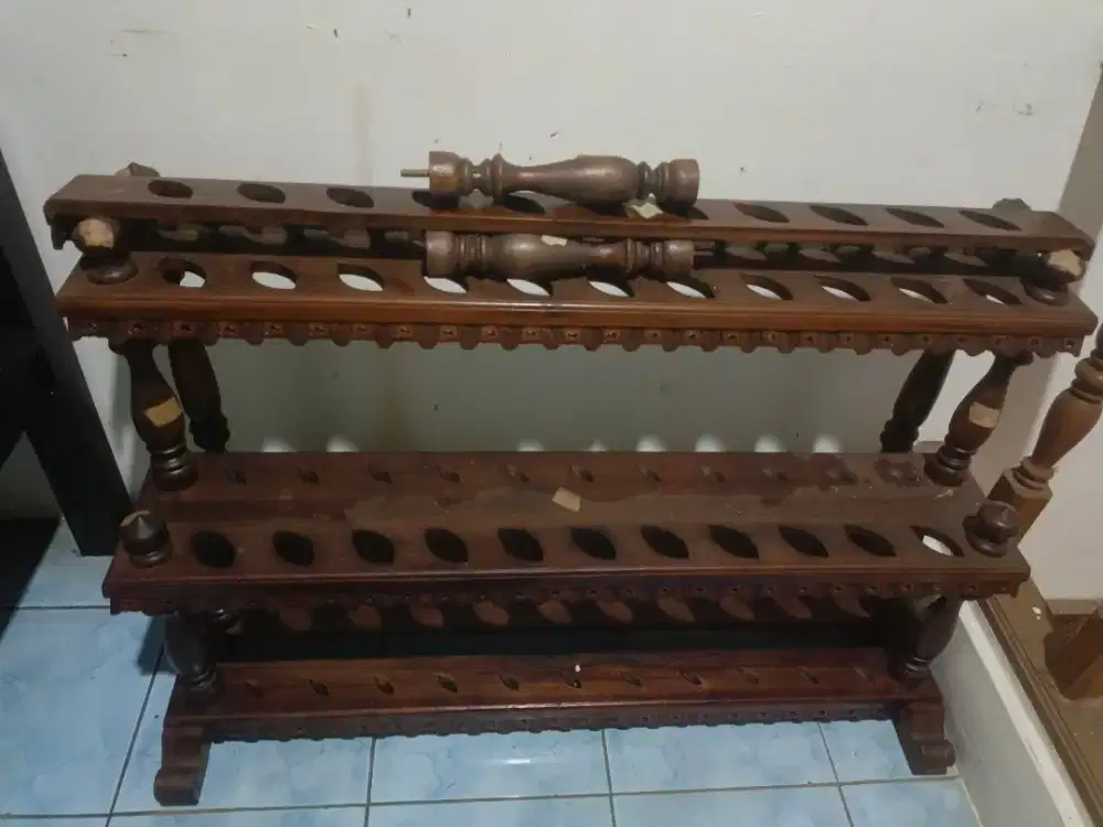 lemari jagrak pusaka