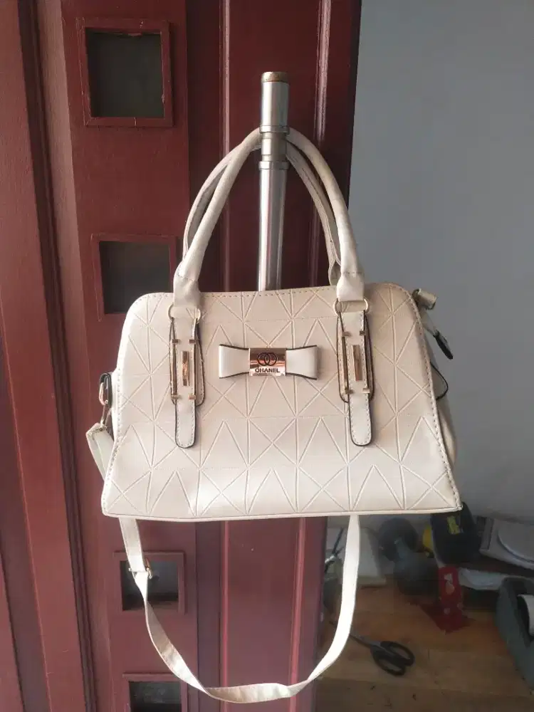 Tas wanita ( Batam).