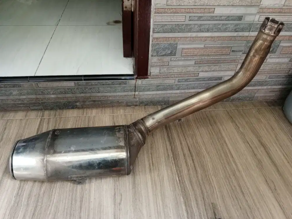knalpot undertail CBR 600 orisinil