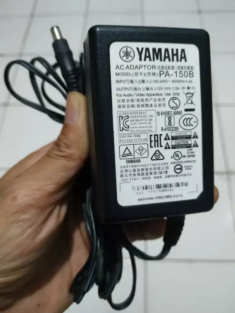 Adaptor 12V ori bawaan Yamaha PSR, drum elektrik  DD75 cod kranji