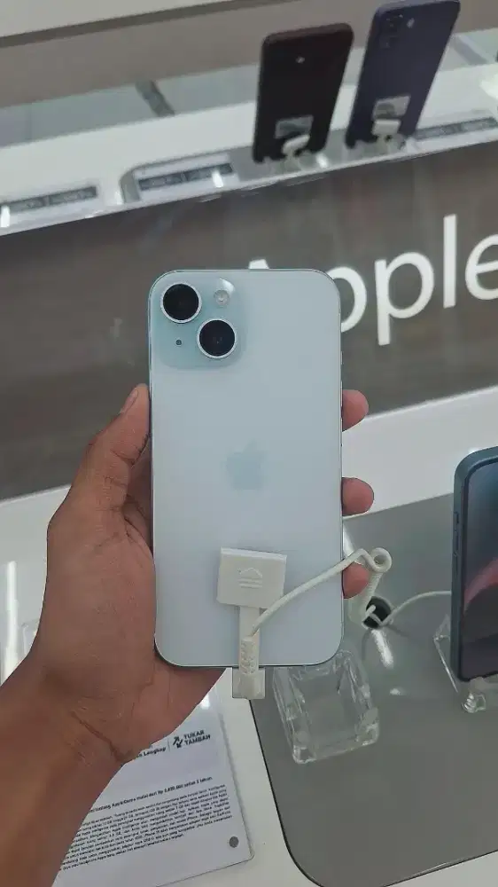 iPhone 15 Basic
