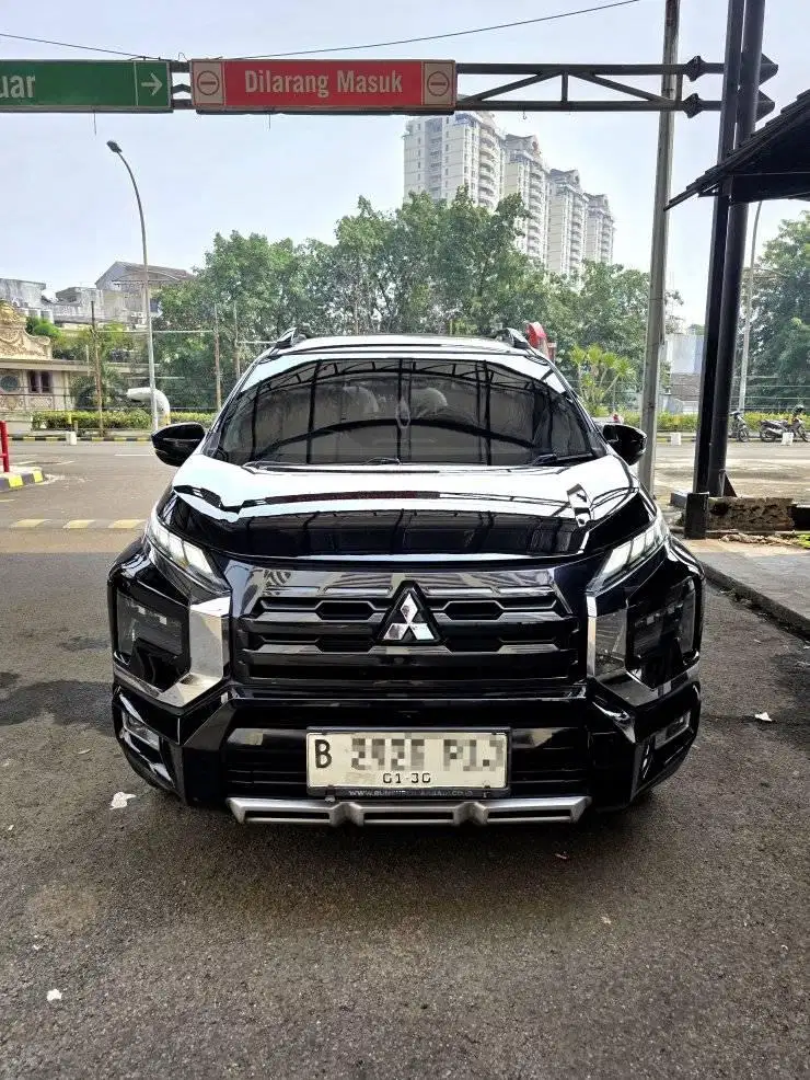 Mitsubishi Xpander Cross Premium Plus AT 2024