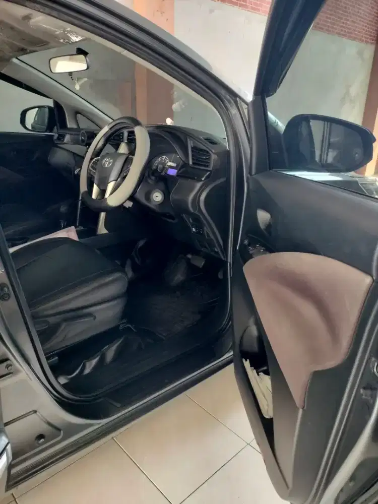 JUAL CEPAT INOVA REBORN ABU-ABU METALIC 2,4 G Diesel Matic 2021
