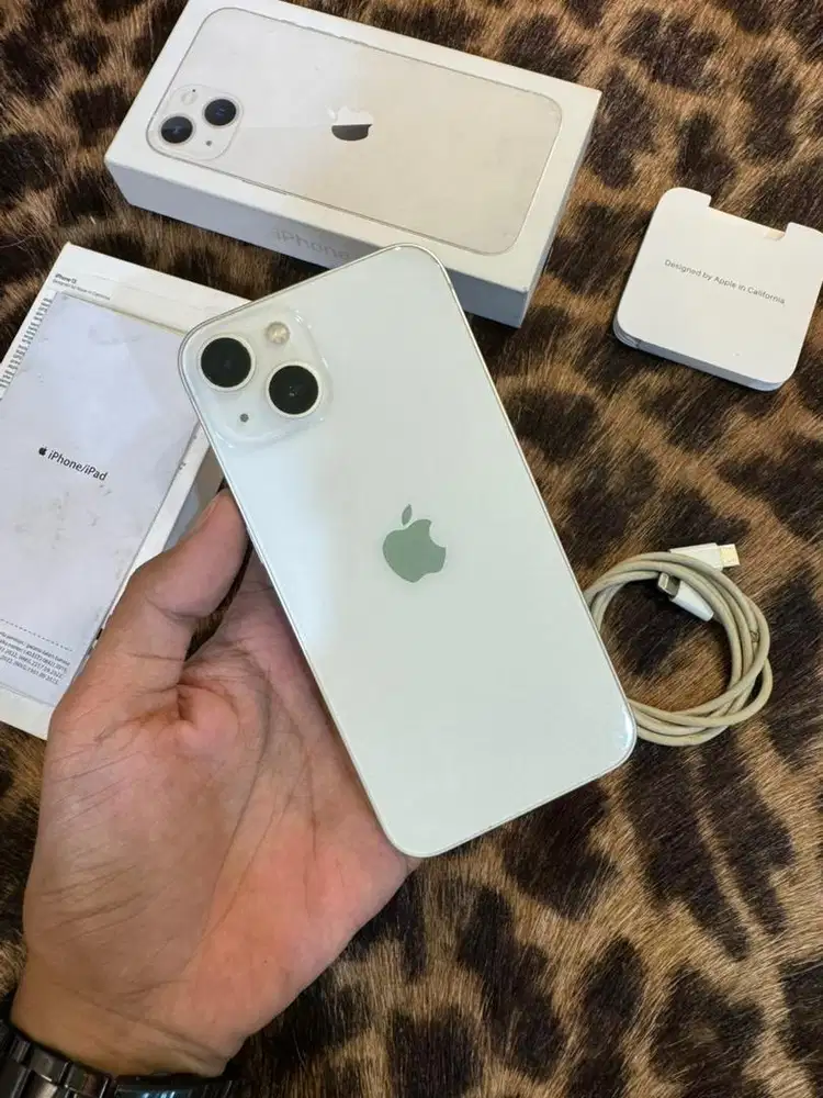iPhone 13 128GB BH91 Resmi (Starlight)