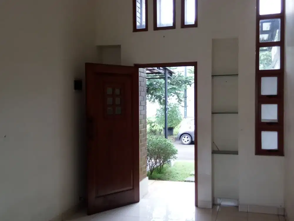 Dijual CEPAT Rumah Cantik di Perumahan Grand Wisata Bekasi, Tambun, Jawa Barat