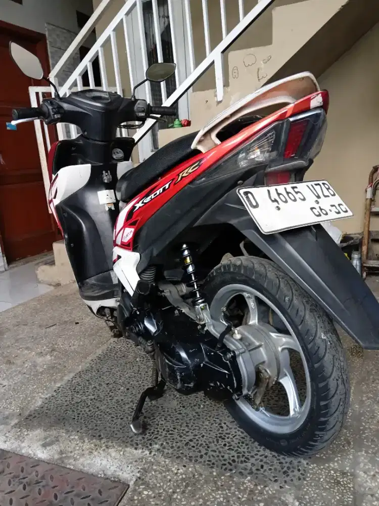 YAMAHA XEON RC 2013