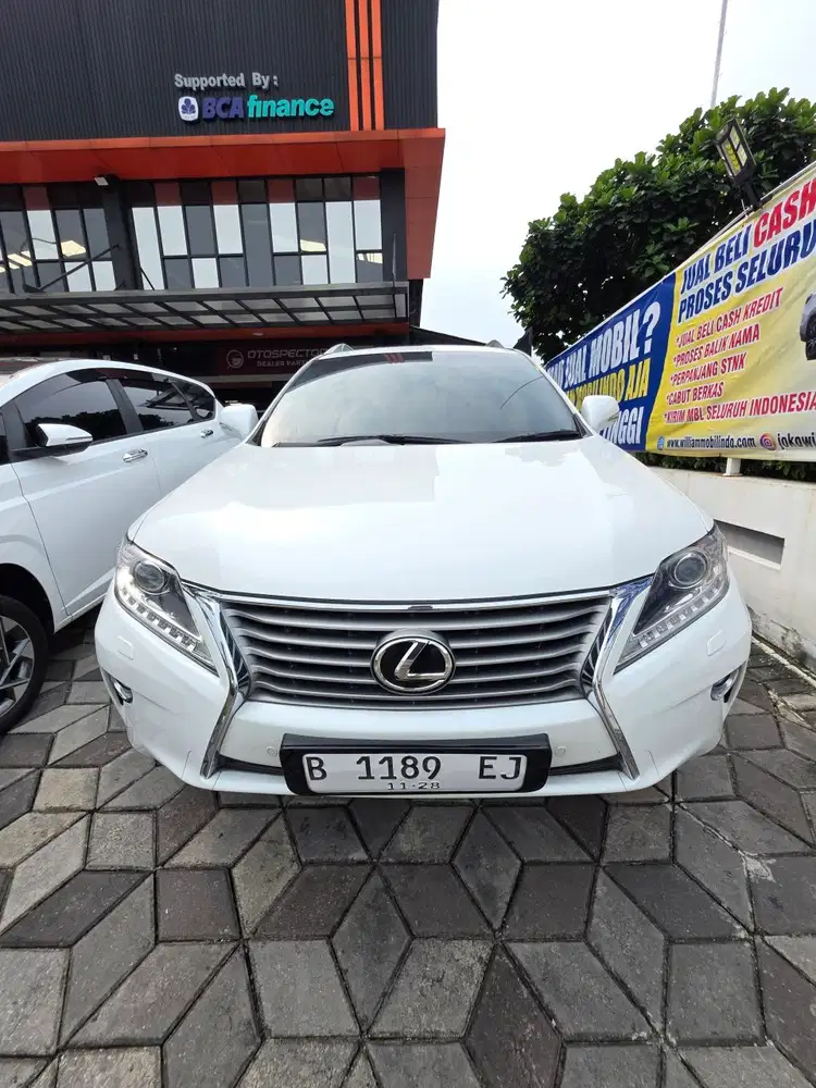 Lexus RX270 2.7L A/T 2013