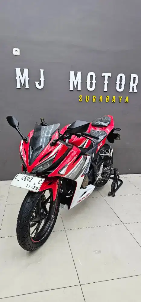 Honda CBR 150R Tahun 2018
