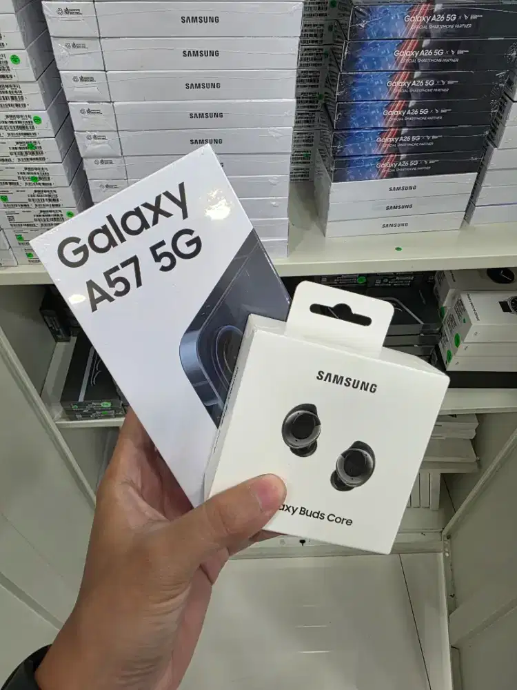 Samsung A57 8/256 free buds core