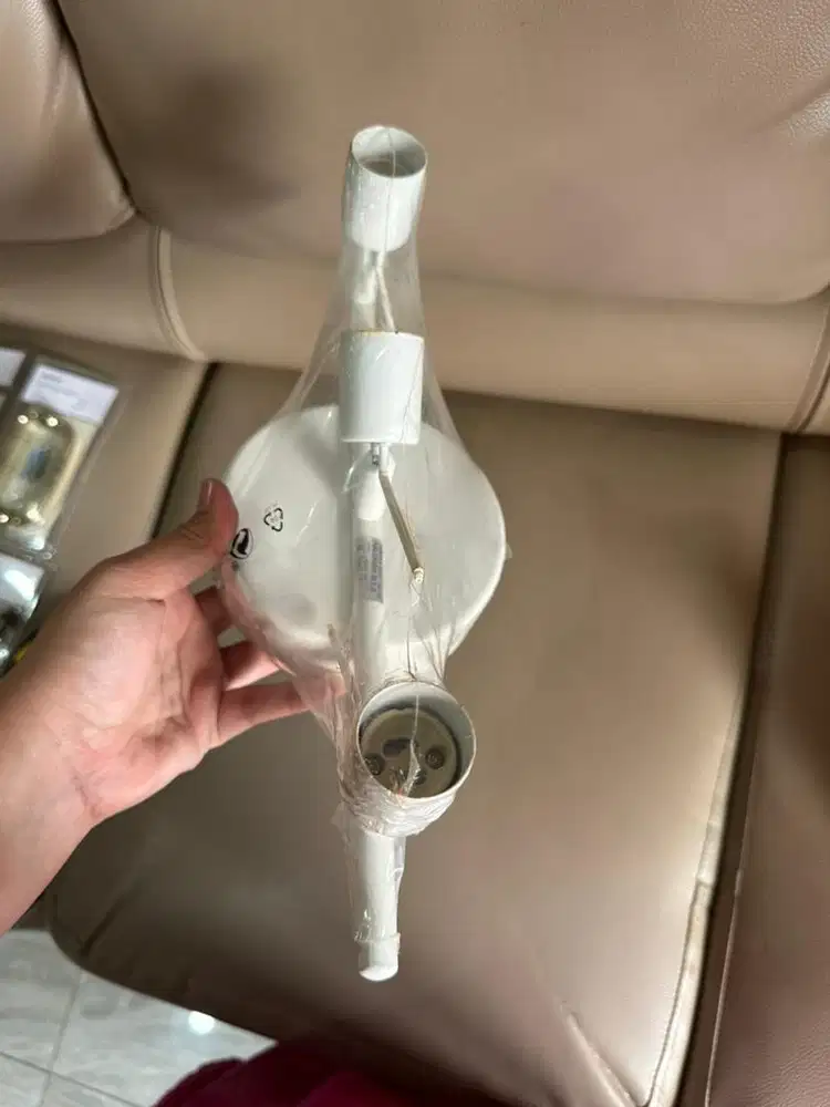 Lampu sorot plafon 3 tempat merek IKEA