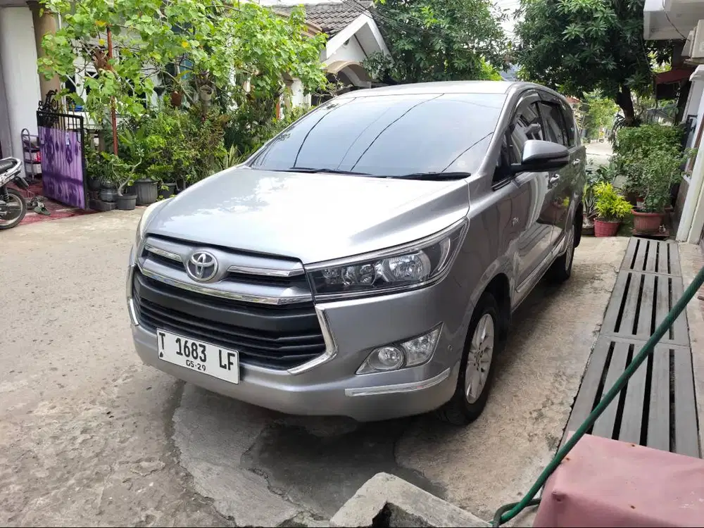 Toyota Kijang Innova Inova Reborn V AT Matic Tahun 2017 Silver , 2018