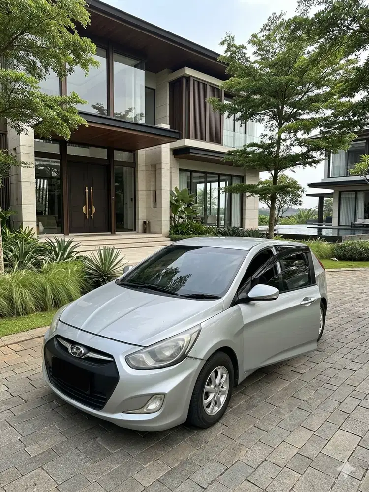 Hyundai Grand Avega 2011 Bensin