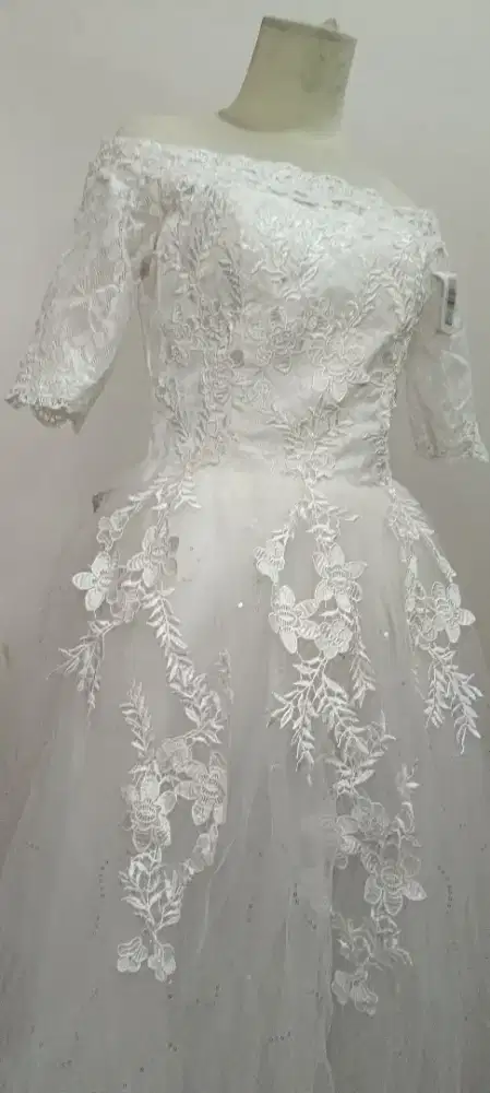 Jual gaun pengantin modern