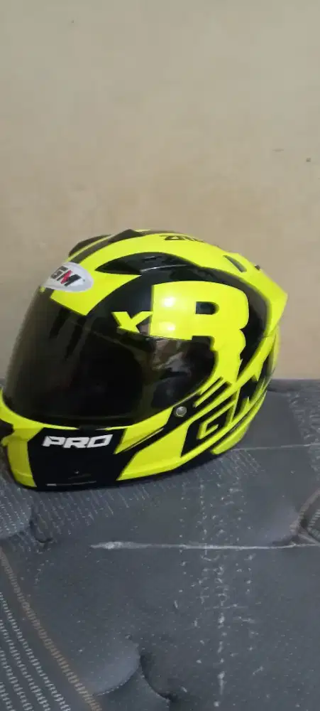 Dijual Helm GM Pro ZR650
