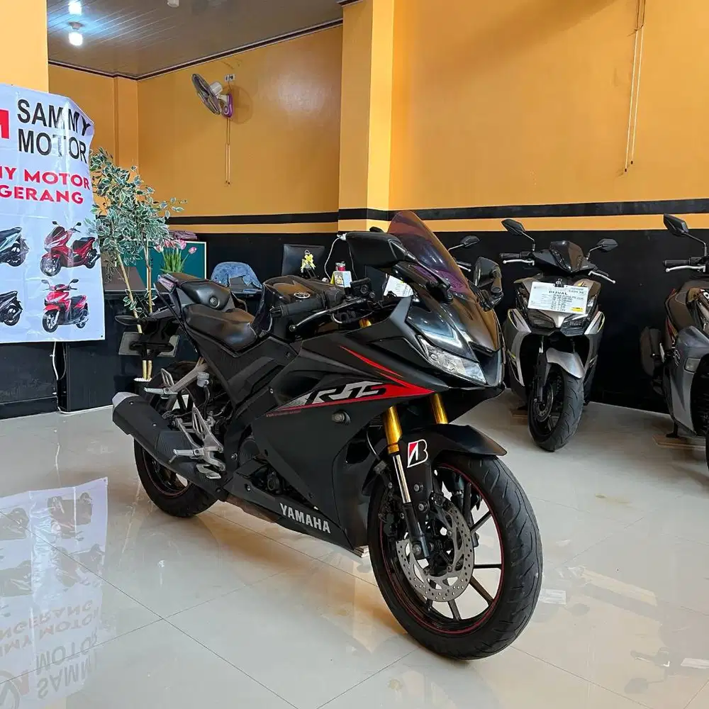 YAMAHA R15 V3 2019