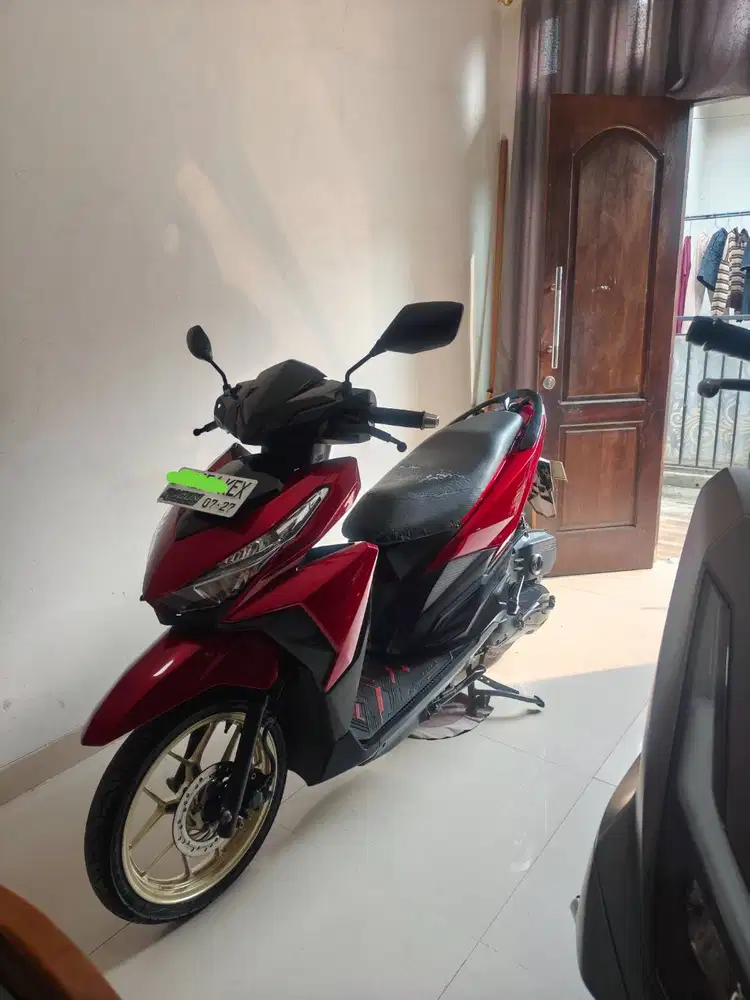 Vario 125 led old