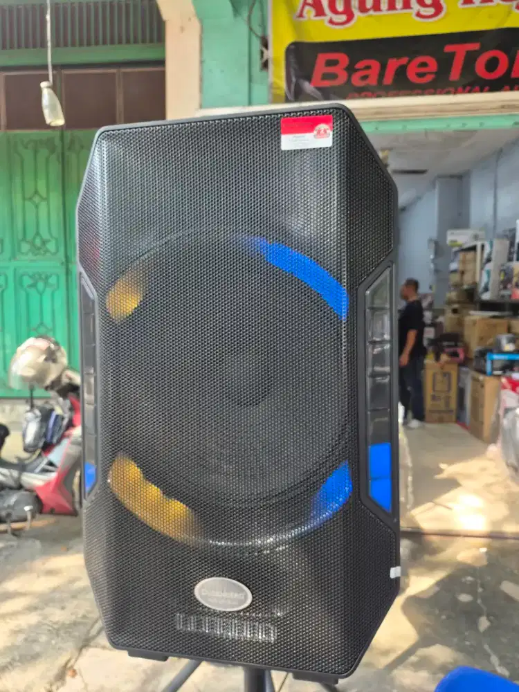 SPEAKER PORTABLE DUSENBERG 15B