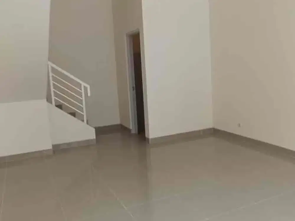 Disewakan Ruko Pisa Grande 
Gading Serpong

LT 40 m ( 4 x 10 ), 2 lt, LB 80m, KM 2, Listrik 4400 watt, hrg sewa 75 jt/th nego, no cobrok