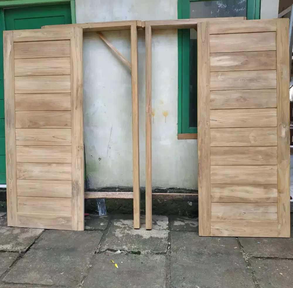 Paket Kusen dan daun pintu minimalis