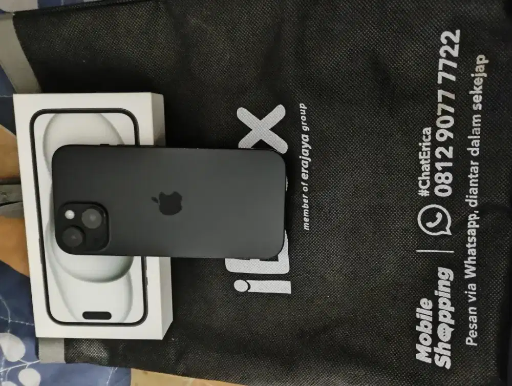 iPhone 15 128 GB black (iBox)