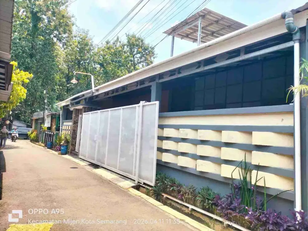 Rumah 2 Lantai Murah Siap Huni Dekat Jalan Utama Mijen