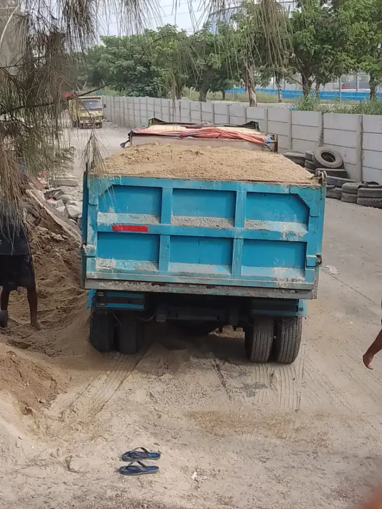 Split sirdam batu makadam Pasir cor abu batu pasir pasang