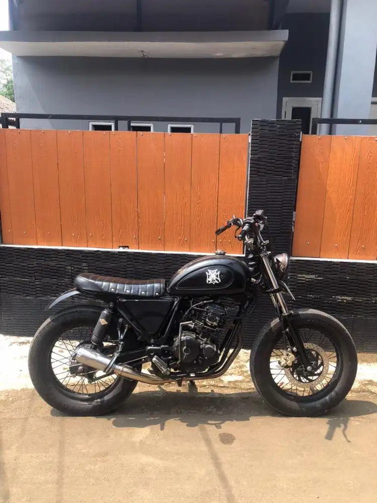 motor custom basic scorpio