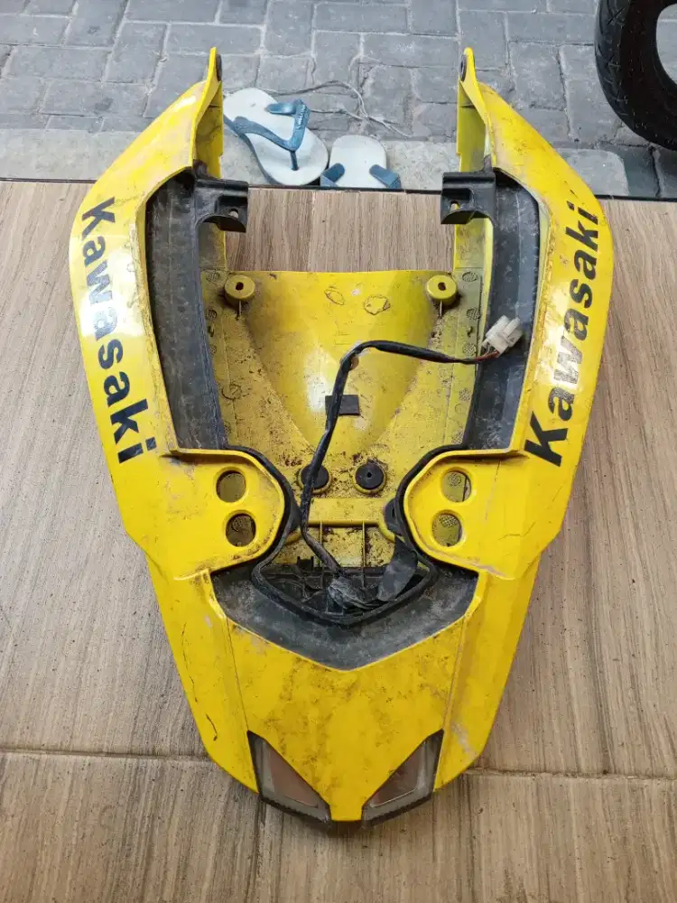 bodi belakang Ns200 Kawasaki bajaj orisinil