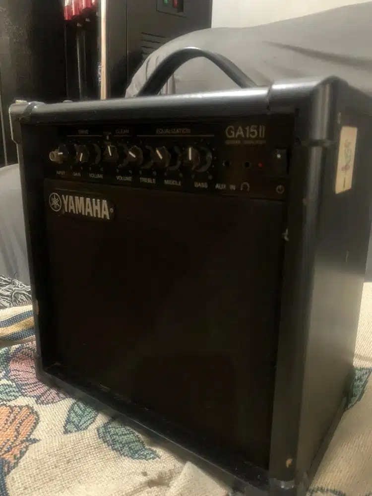 Amplifier Gitar YAMAHA GA15II