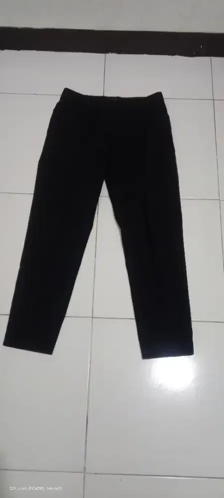 Celana katun panjang