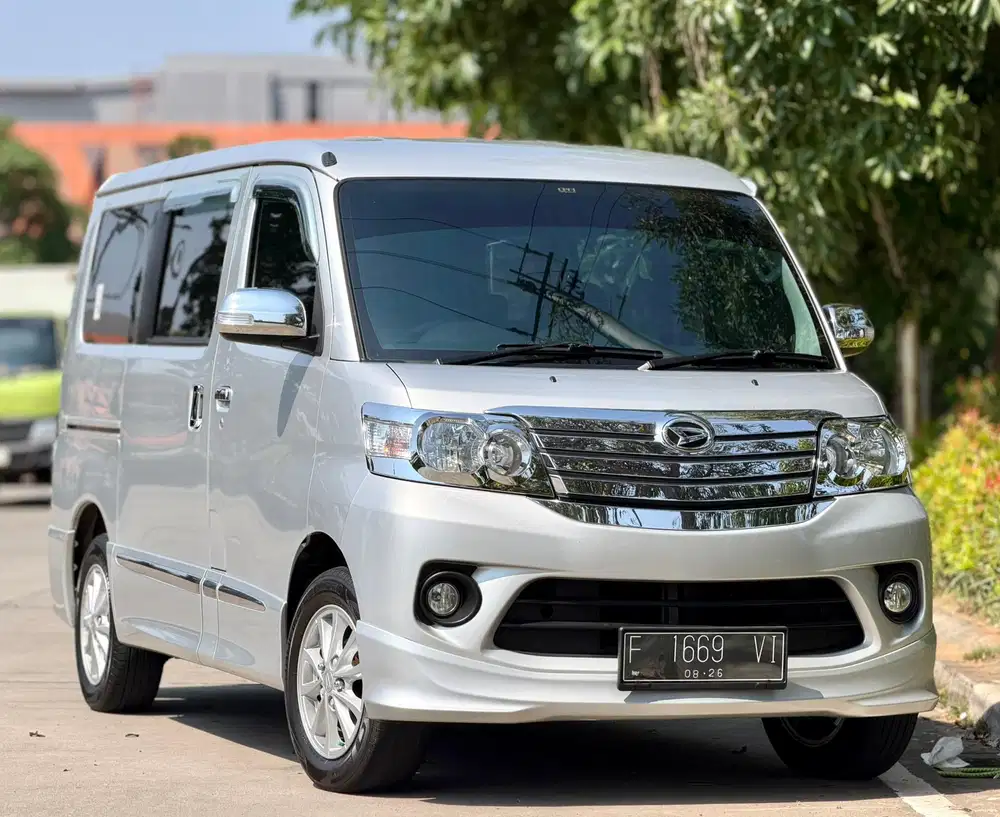 DP 10jt! Km 50rb! Daihatsu Luxio X Matic 2021 Facelift Antik Spt Baru!