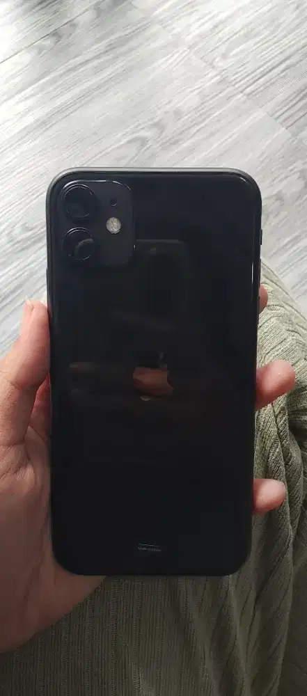 iPhone 11 64 iBox