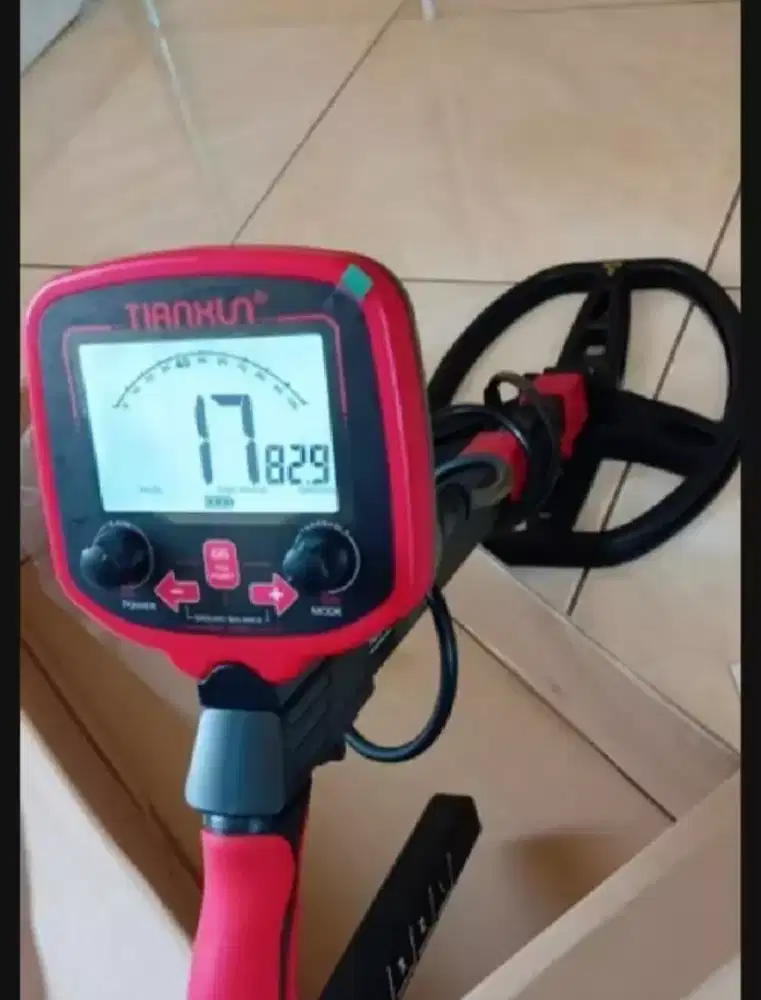 Metal Detector emas

alat pencarian emas

mesin pencari emas