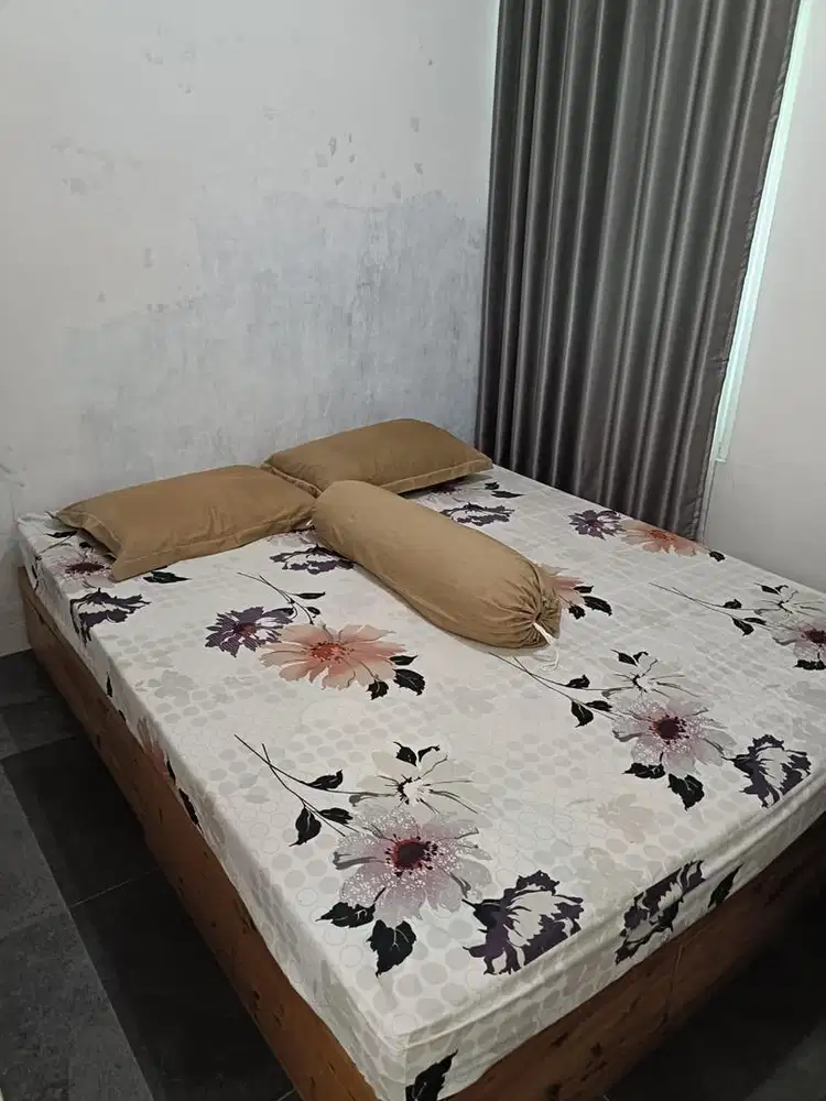 Dipan laci dari kayu palet