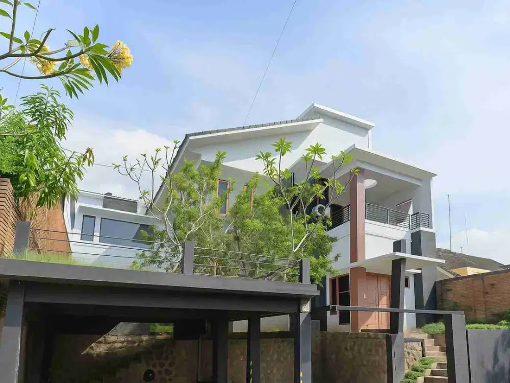 Rumah Second 2 Lantai Murah di Permata Puri Ngaliyan