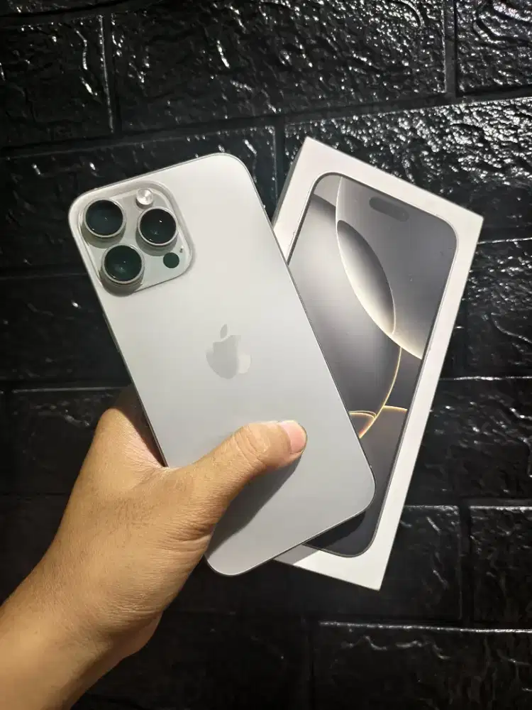Iphone 16 promax 512 beacukai resmi natural titanium