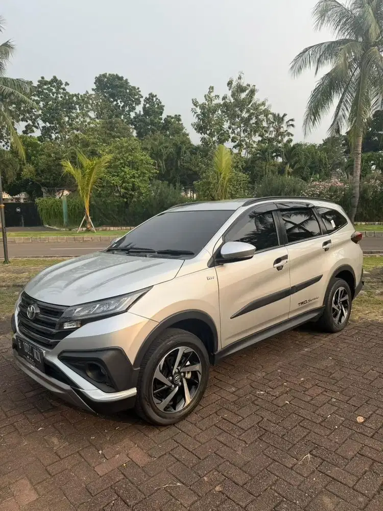 Toyota Rush 1.5, S Matic ,KM Rendah,Terawat, siap pakai